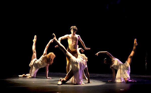Salvatore Aiello's Afternoon of a Faun - Gavin Stewart (middle) as the faun, - left-right - Brittany Duskin, Marie Buser, Chloe Abel and Devan Smith (behind)