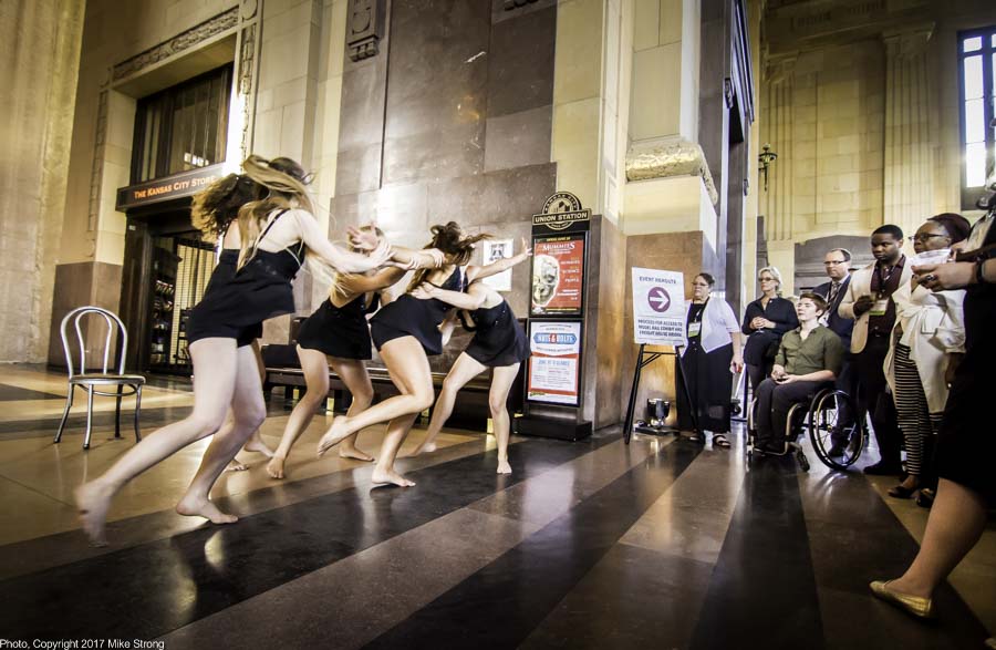 Seamless Dance Theatre, Inc. with a cocktail hour performance in Union Station