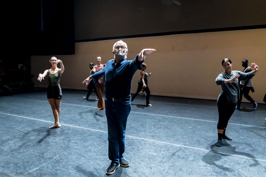 NDP Artistic Advisor Michael Uthoff leading company class before dress, noon Friday the 16th