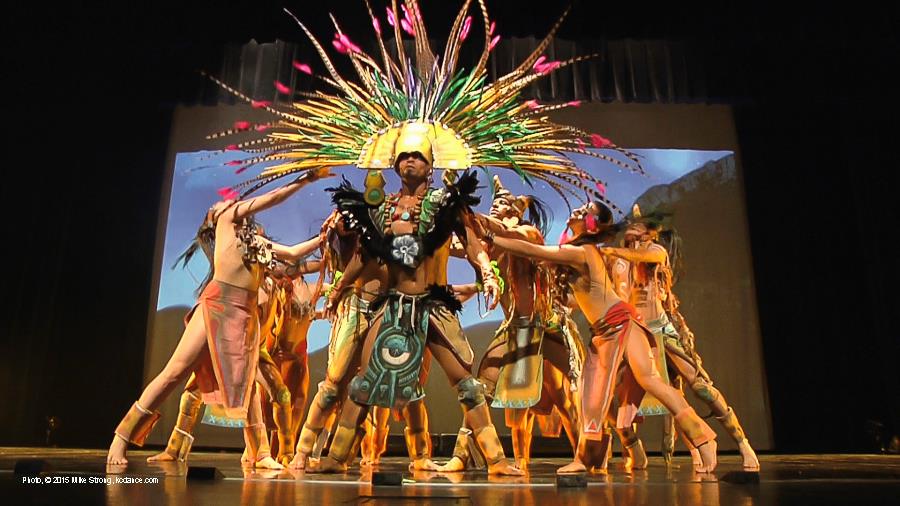 Crisol ac Danza Azteca - in performance